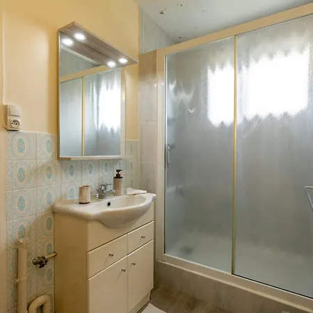 Apartmán Le Bigardo - Circuit 24h - Commerces *